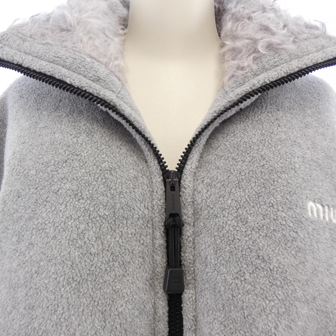 ミュウミュウ MIU MIU MIU MIU ロゴ ML1123 SOOO 16QT ダウンジャケット