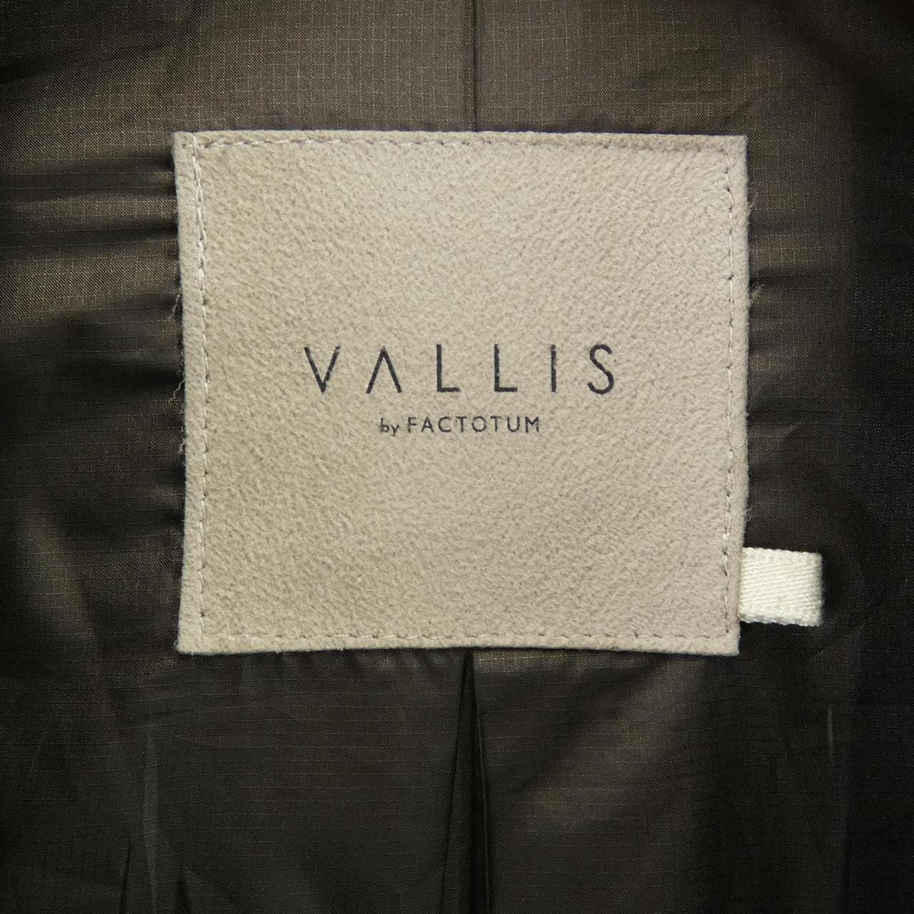 ヴァリスバイファクトタム VALLIS by FACTOTUM コート
