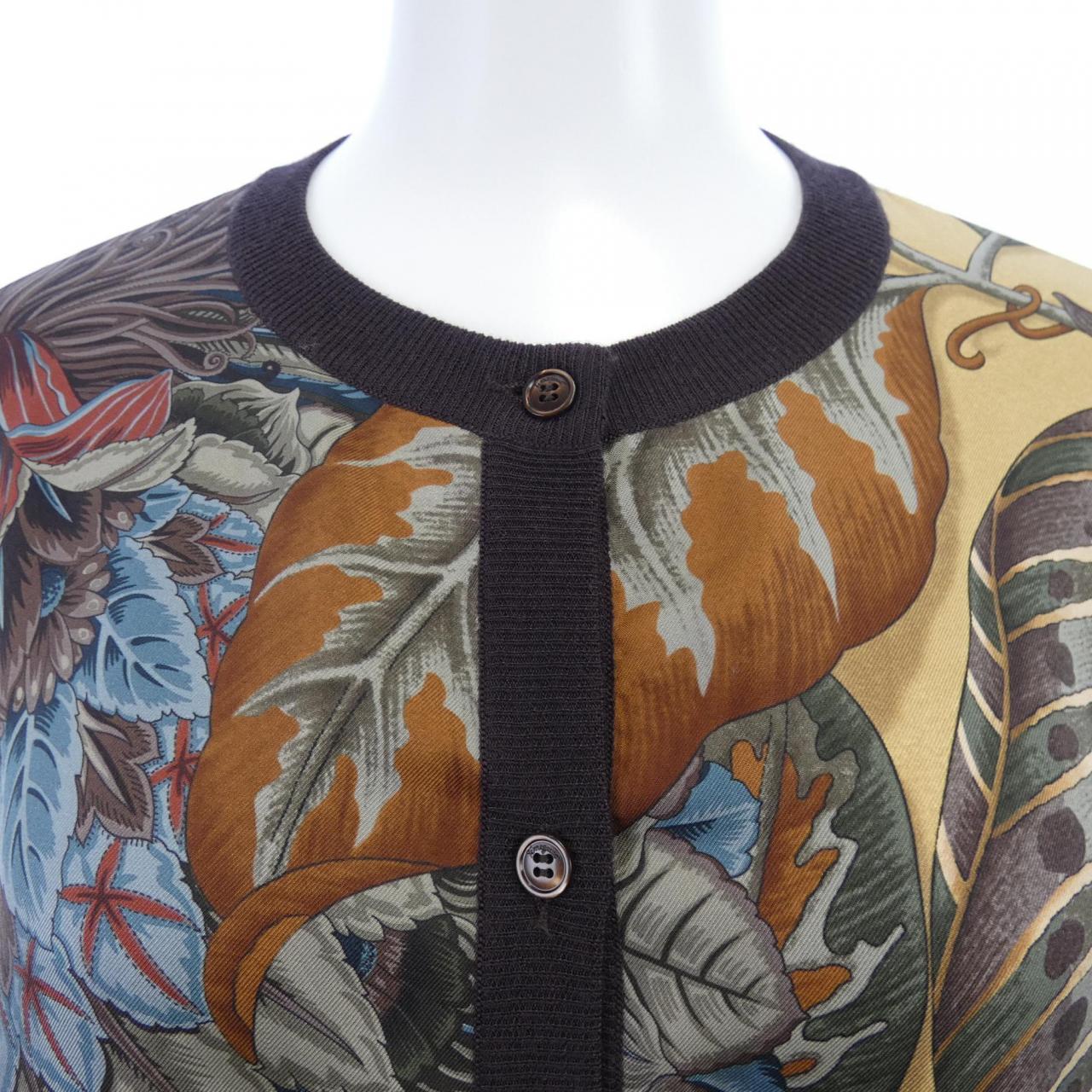 サルヴァトーレフェラガモ SALVATORE FERRAGAMO 740533 カーディガン