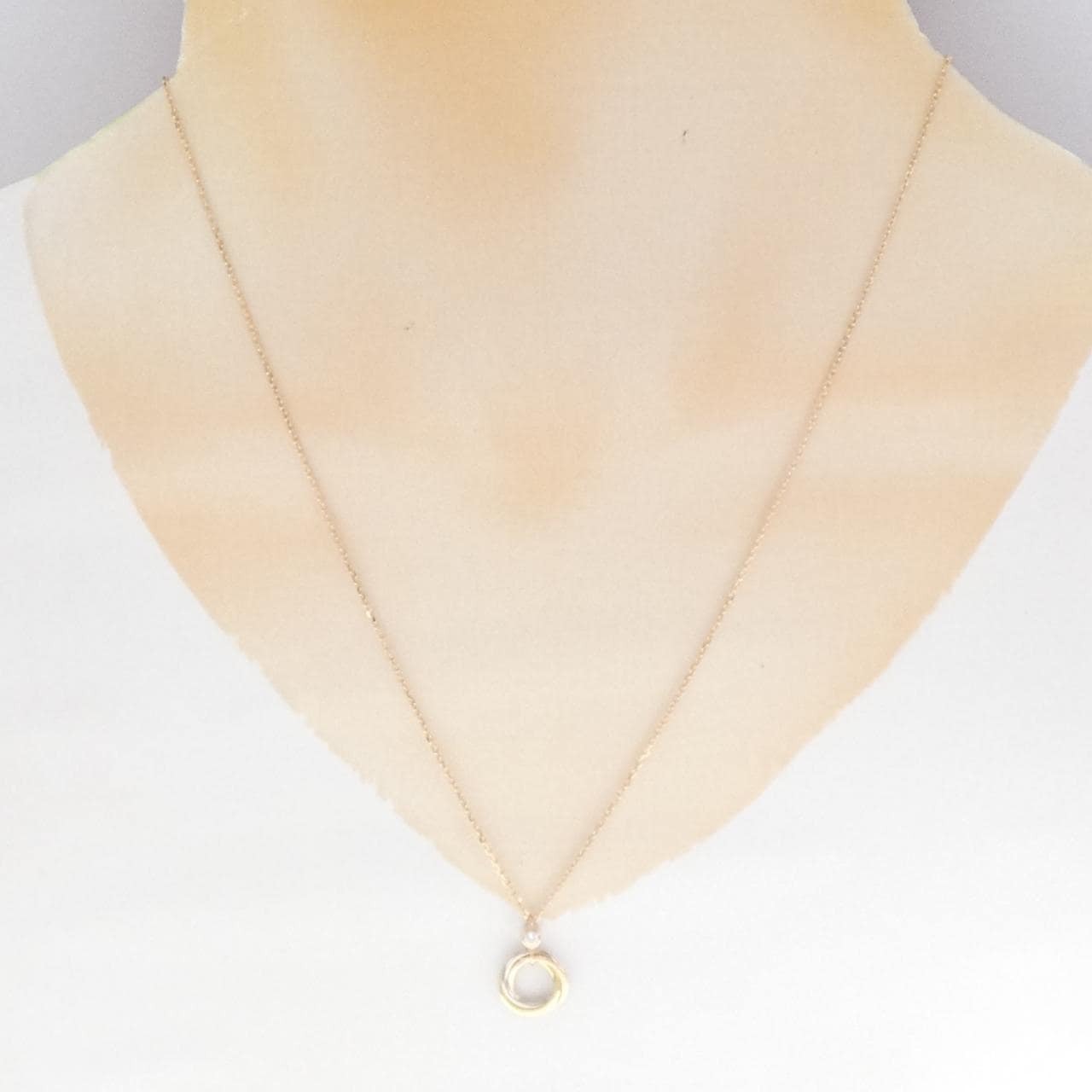 カルティエ トリニティ ネックレス