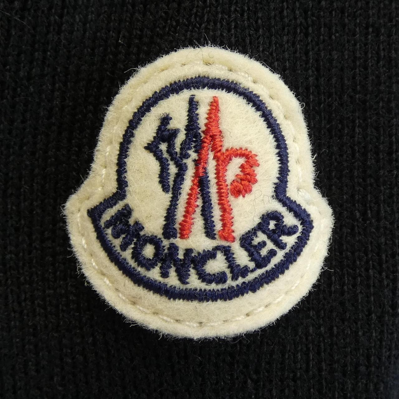 【新品】モンクレール MONCLER 20939B00023 ダウンジャケット