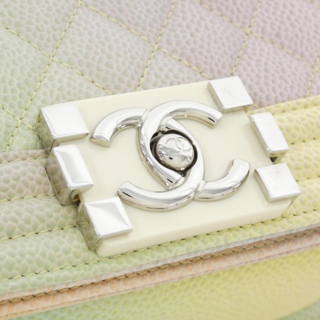 シャネル ボーイシャネル ライン 67085 ショルダーバッグ