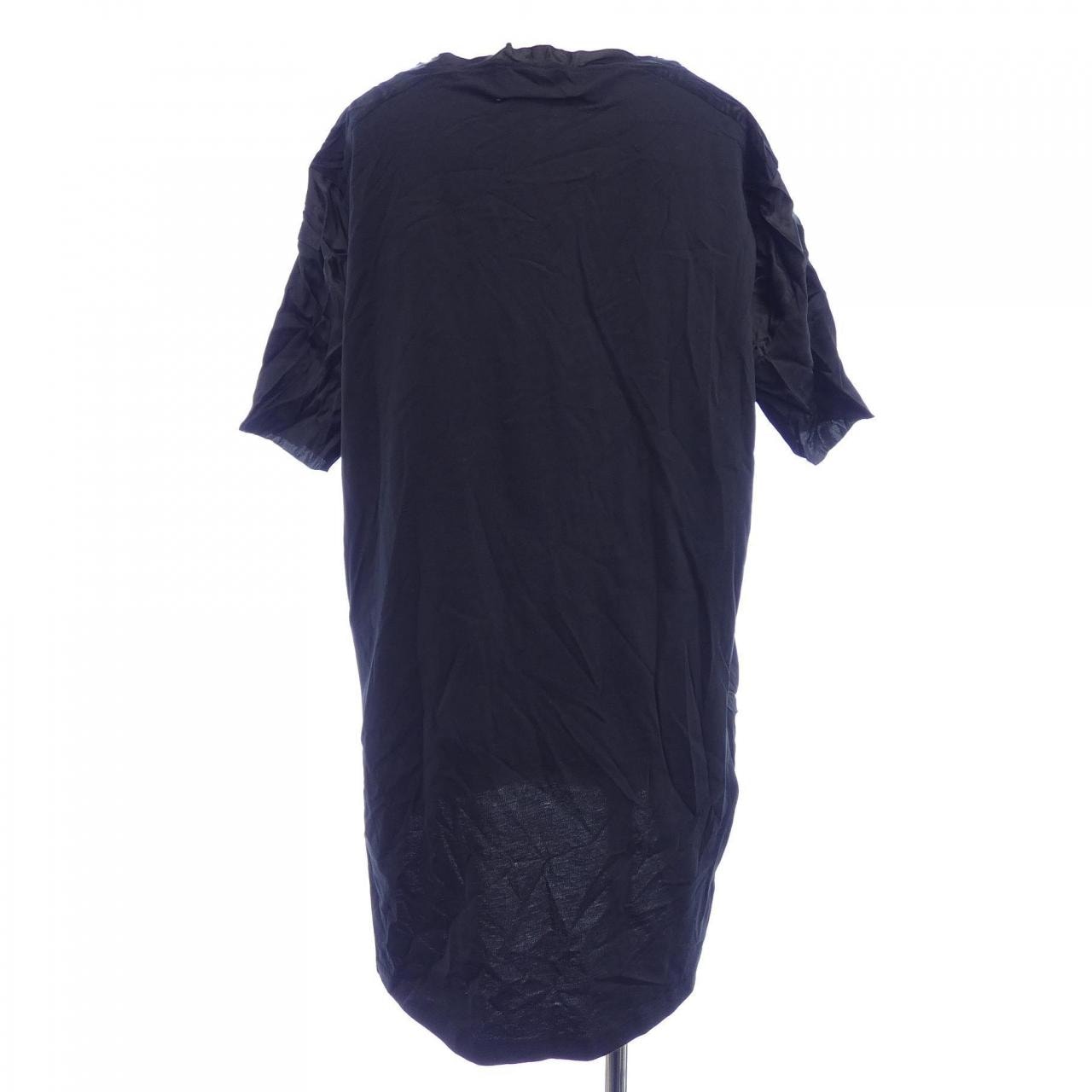 エムエムシックス MM6 S32GC0301 Tシャツ