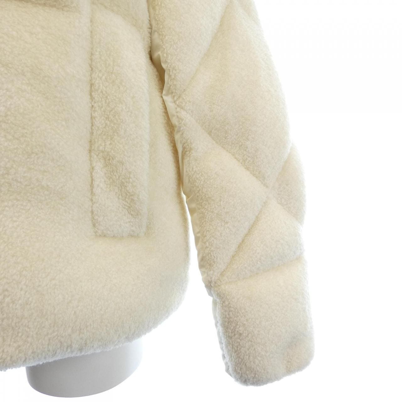 モンクレール MONCLER BRYSUR ダウンジャケット