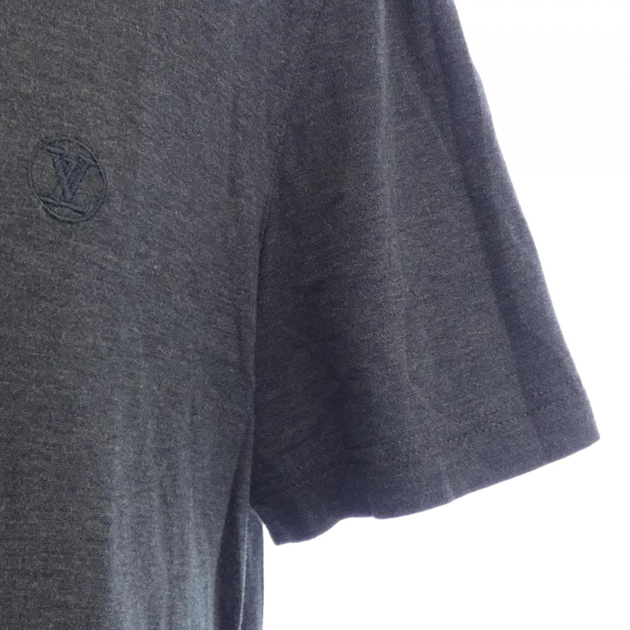 ルイヴィトン LOUIS VUITTON クラシックTシャツ HAY50WJC8 Tシャツ