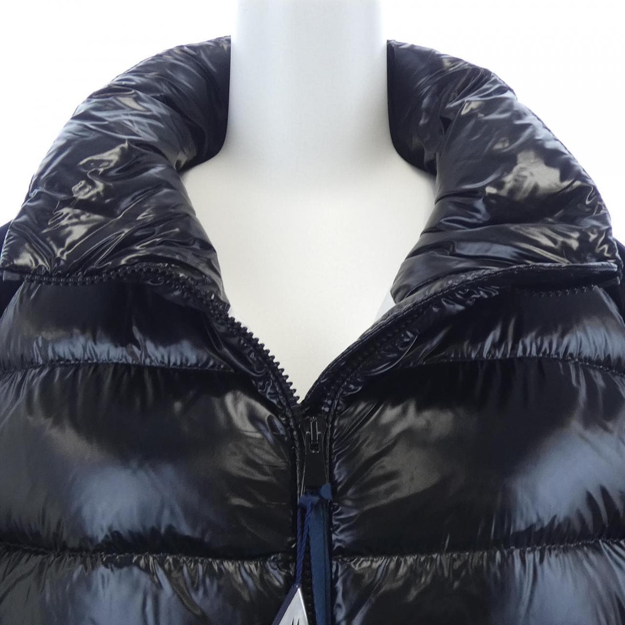 モンクレール MONCLER CELEPINE ダウンジャケット