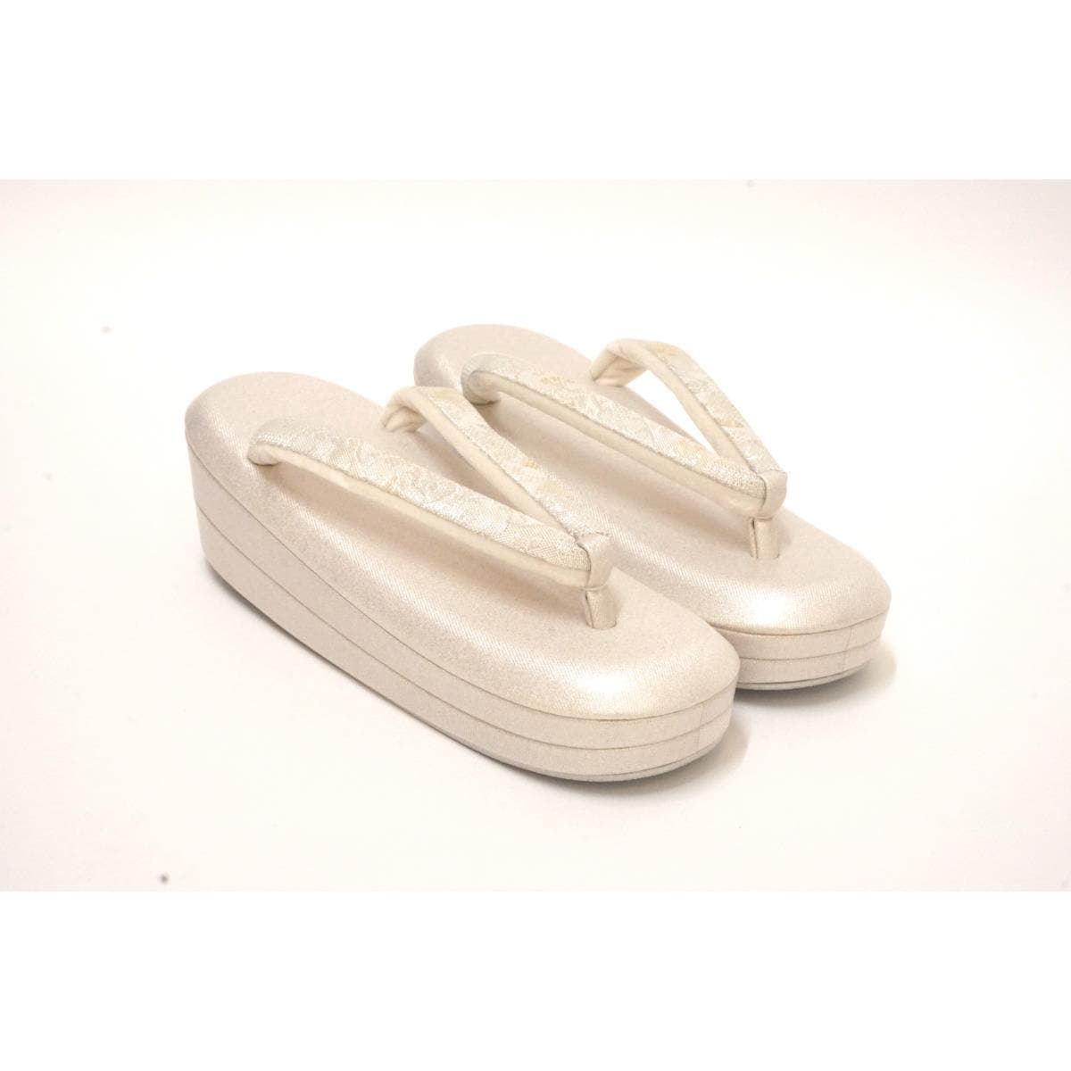 【新品】女草履　Ｍサイズ