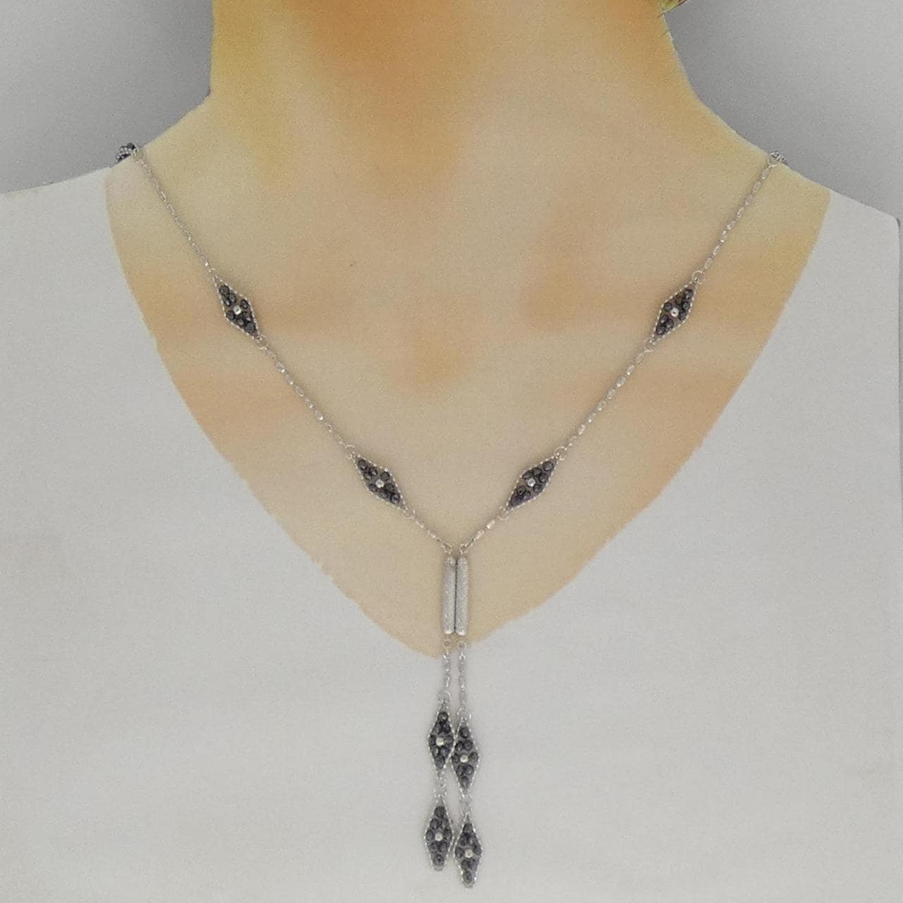 K18WG ダイヤモンド ネックレス 8.00CT