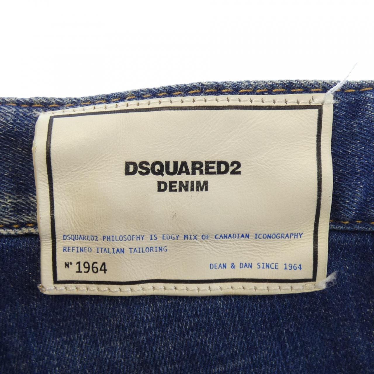 ディースクエアード DSQUARED2 S71LB0747 ジーンズ