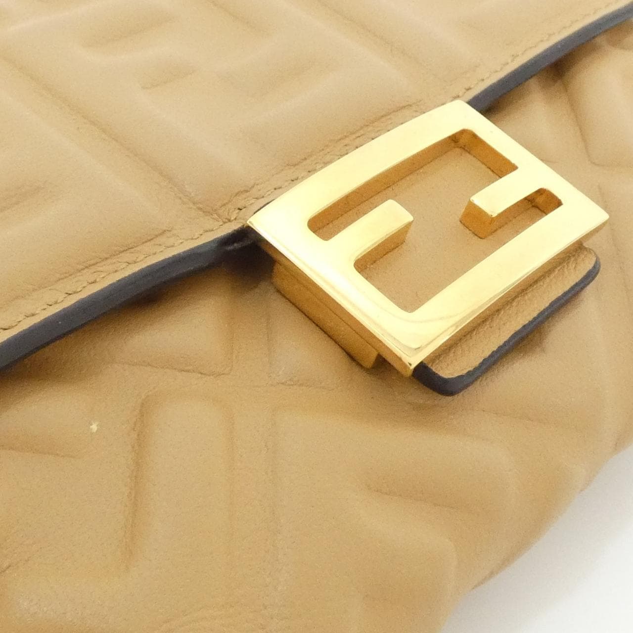 フェンディ 8M0419 AAJD 財布