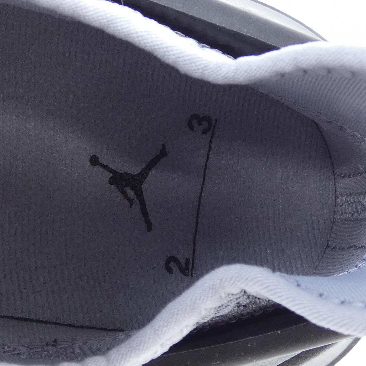 エアジョーダン AIR JORDAN DN4890-001 スニーカー