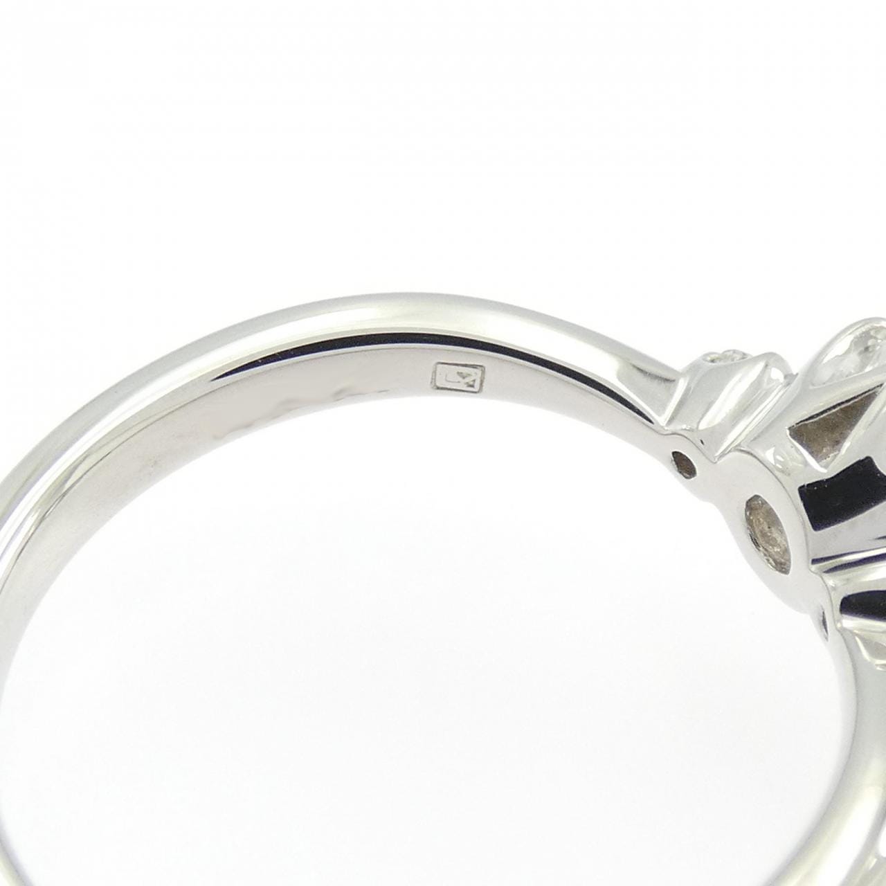 ラザール ダイヤモンド ダイヤモンド リング 0.61CT D VS2