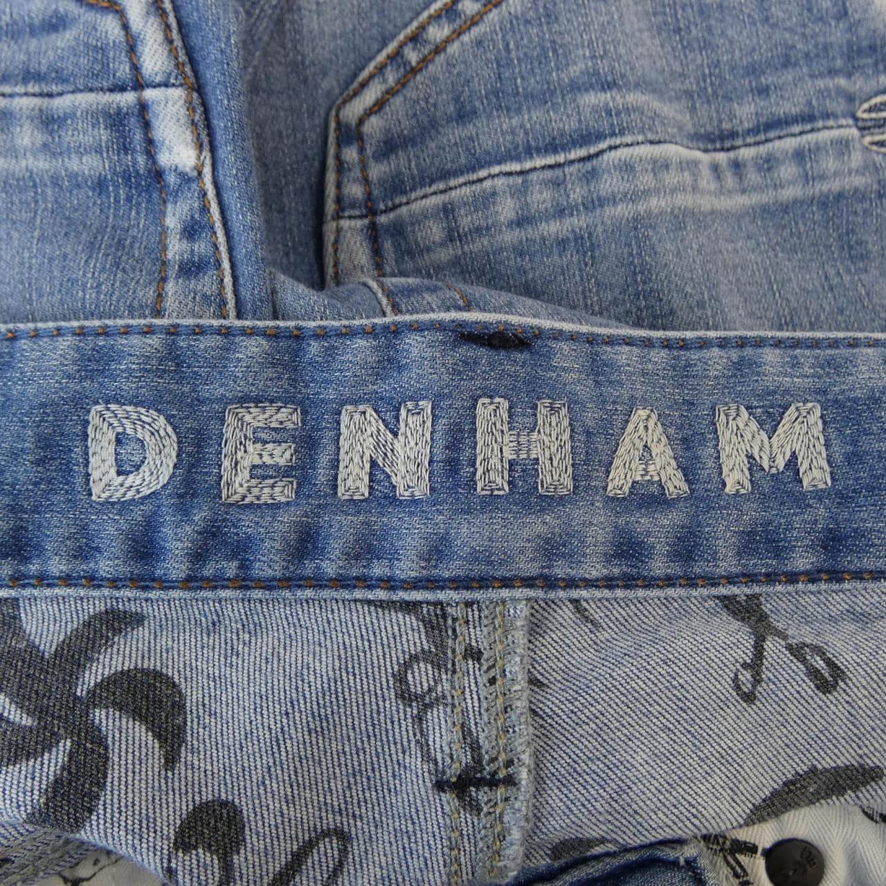 デンハム DENHAM 01-22-04-11-032 ジーンズ