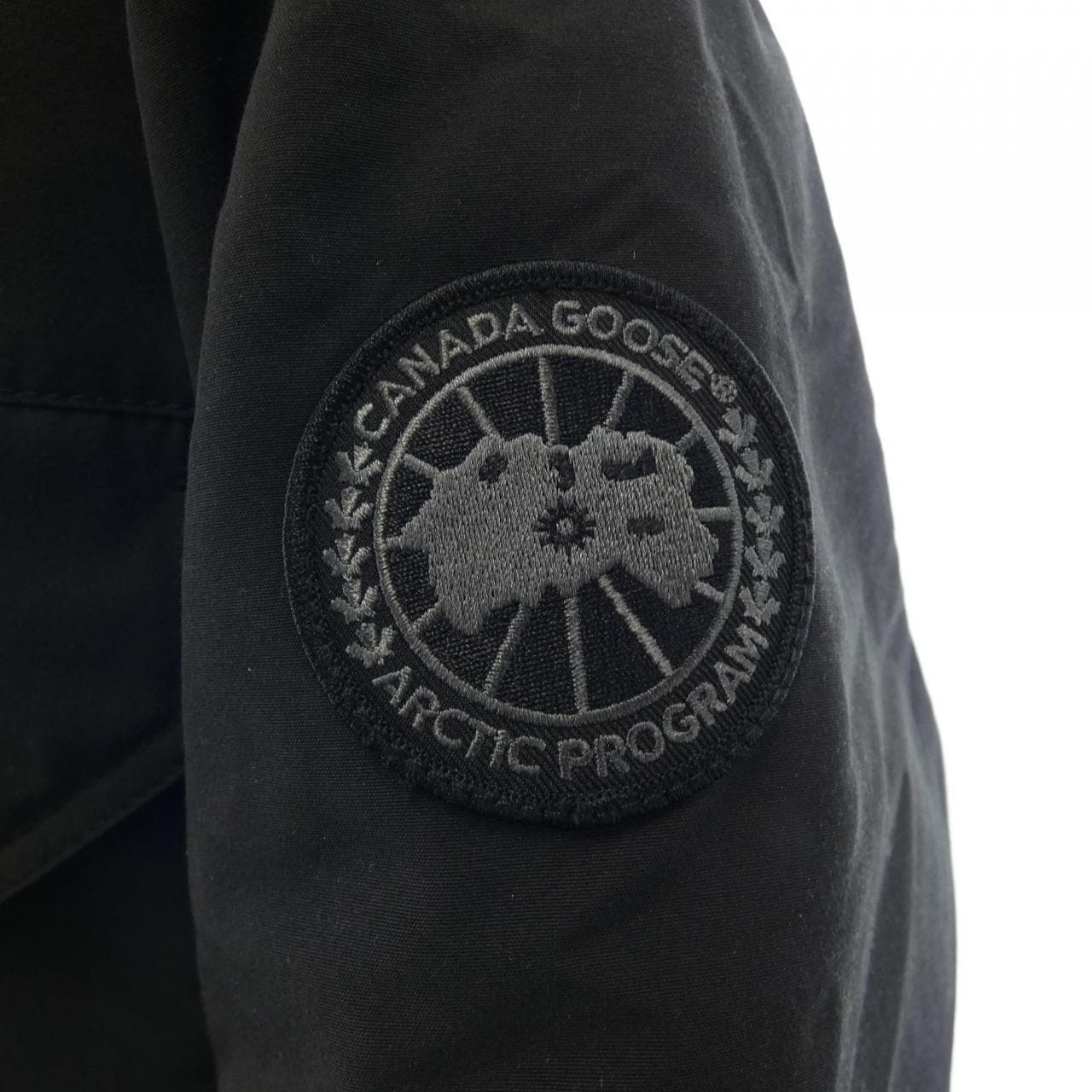 カナダグース CANADA GOOSE ダウンジャケット