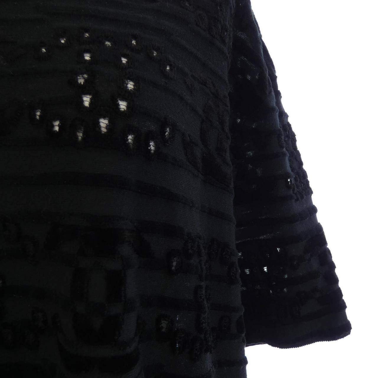 シャネル CHANEL P70389K61330 21C Tシャツ