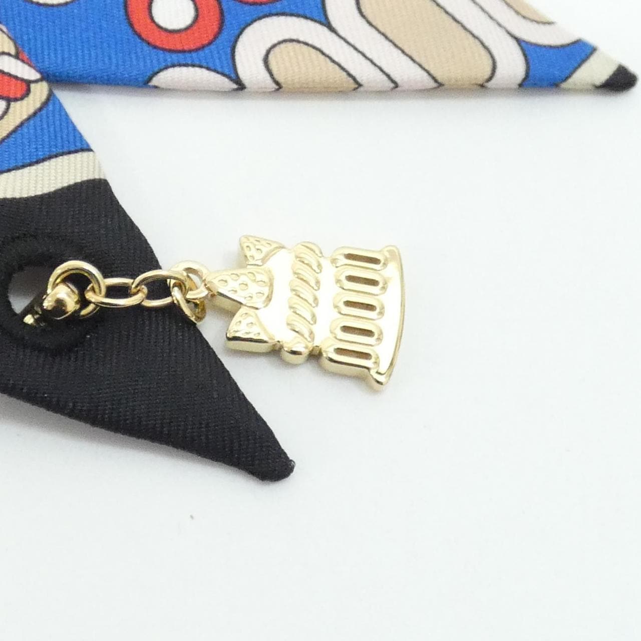 エルメス LA PATISSERIE FRANCAISE ツイリー チャーム 853336S スカーフ