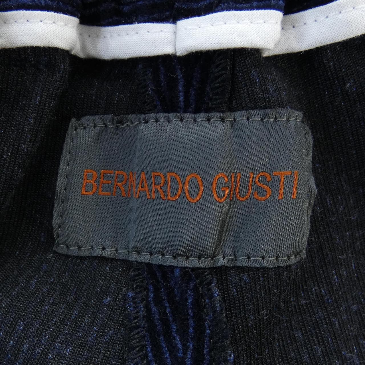 ベルナルド ジュスティ BERNARDO GIUSTI パンツ