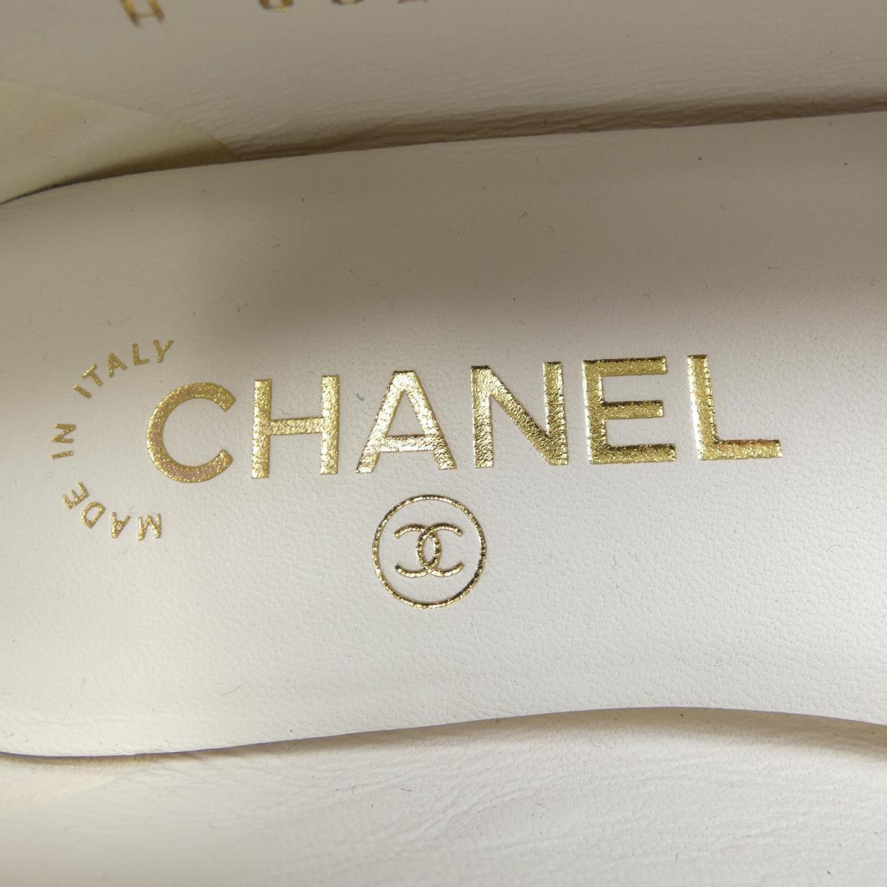 CHANEL CHANEL Flat Shoes