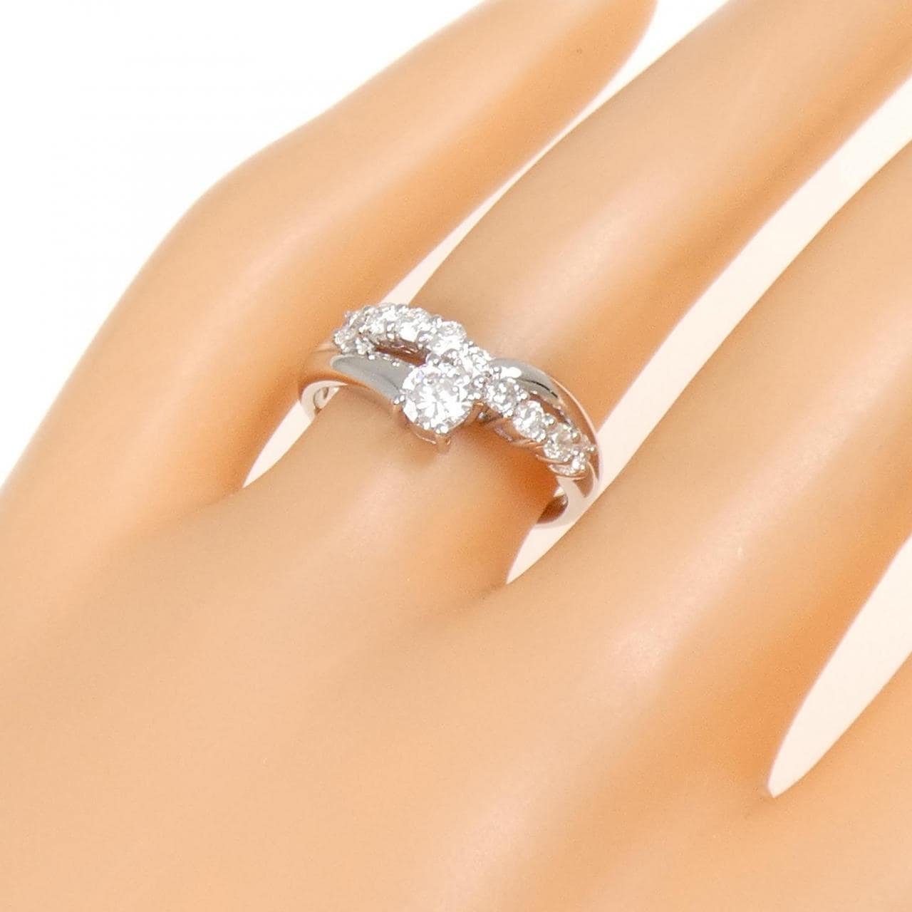 PT900 ダイヤモンド リング 0.22CT