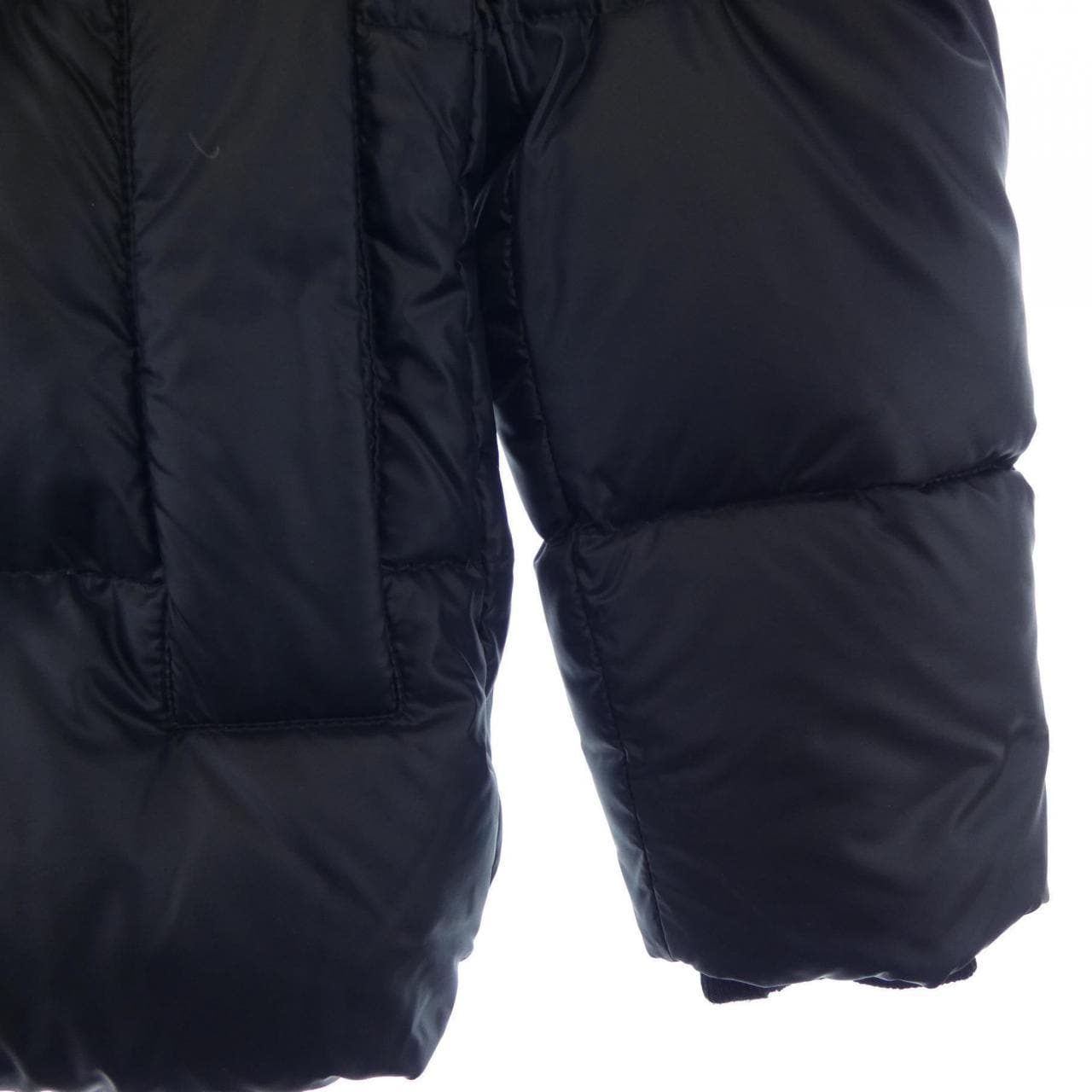 ピレネックス PYRENEX CFJPN1800070 ダウンジャケット
