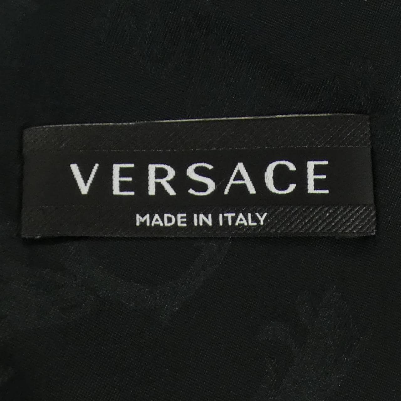 ヴェルサーチェ VERSACE A80852 A227340 ジャケット