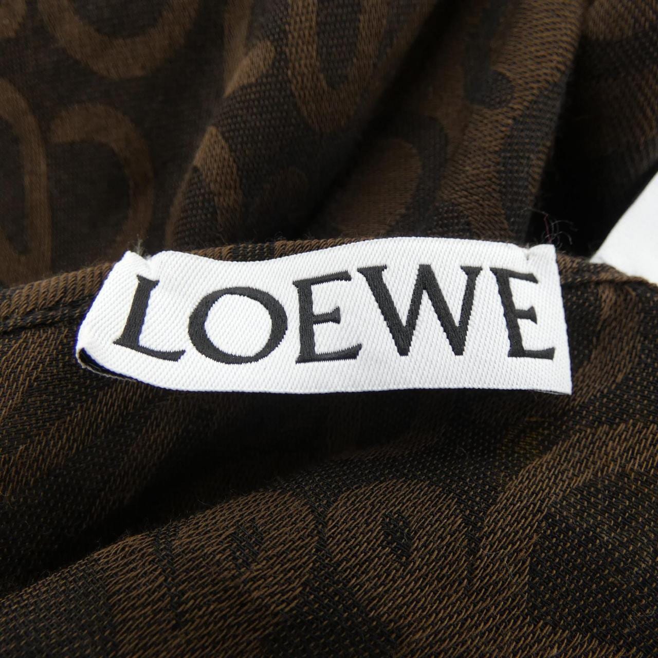 ロエベ LOEWE FSA2SS2W01 パレオ