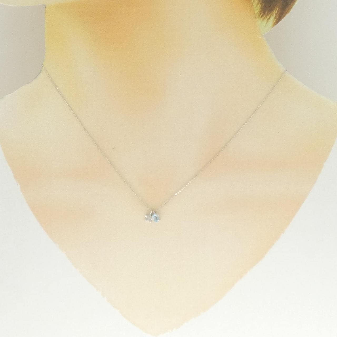 K10WG Star Blue Topaz Necklace