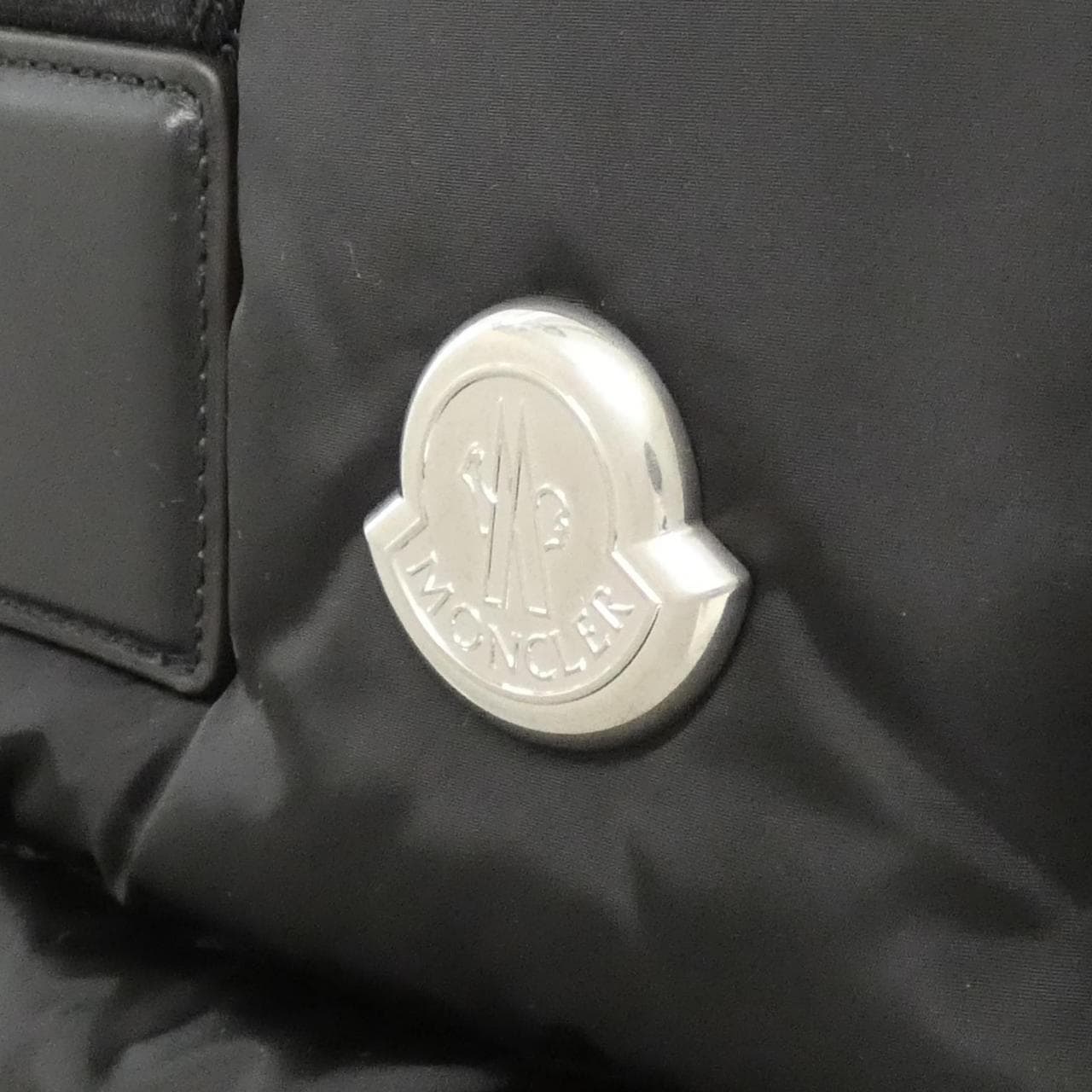 [新品] MONCLER Caradoc 5D00015 M6275 包