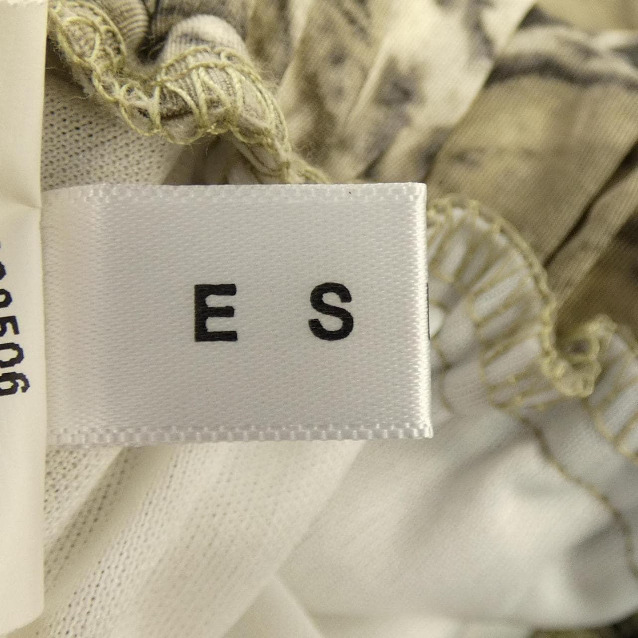 ESICA パンツ