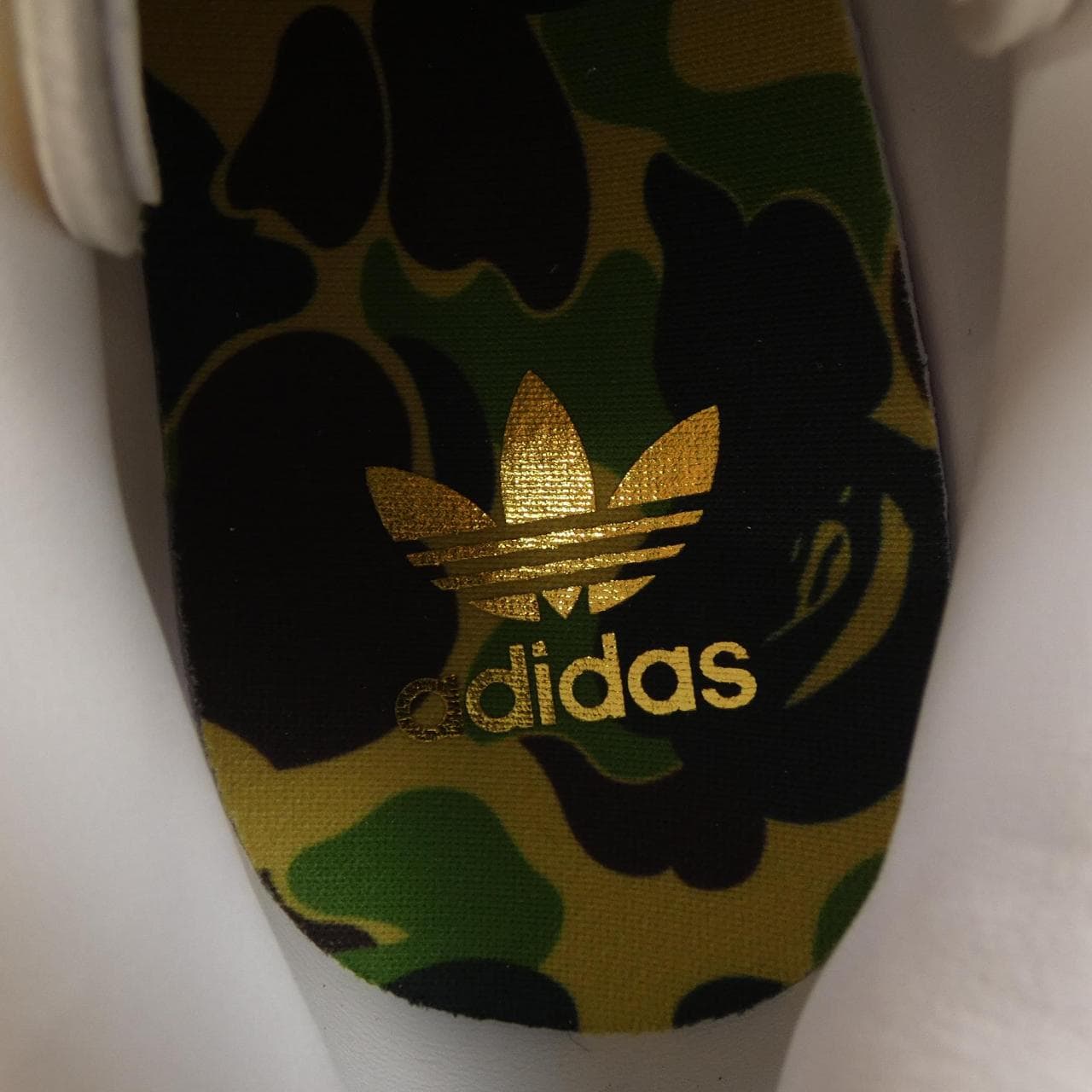 アディダス ADIDAS IG8949 スニーカー