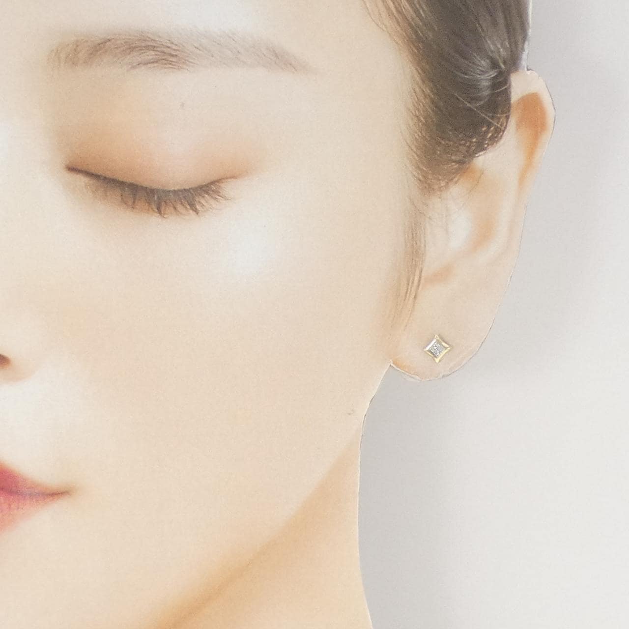 K10YG/K10WG ダイヤモンド ピアス