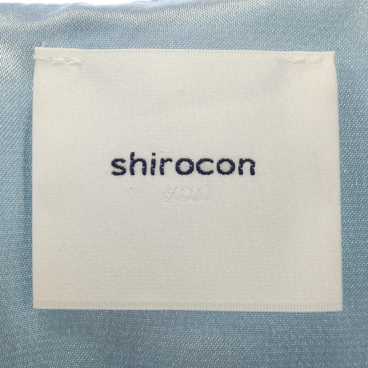 ヨリ yori トップス