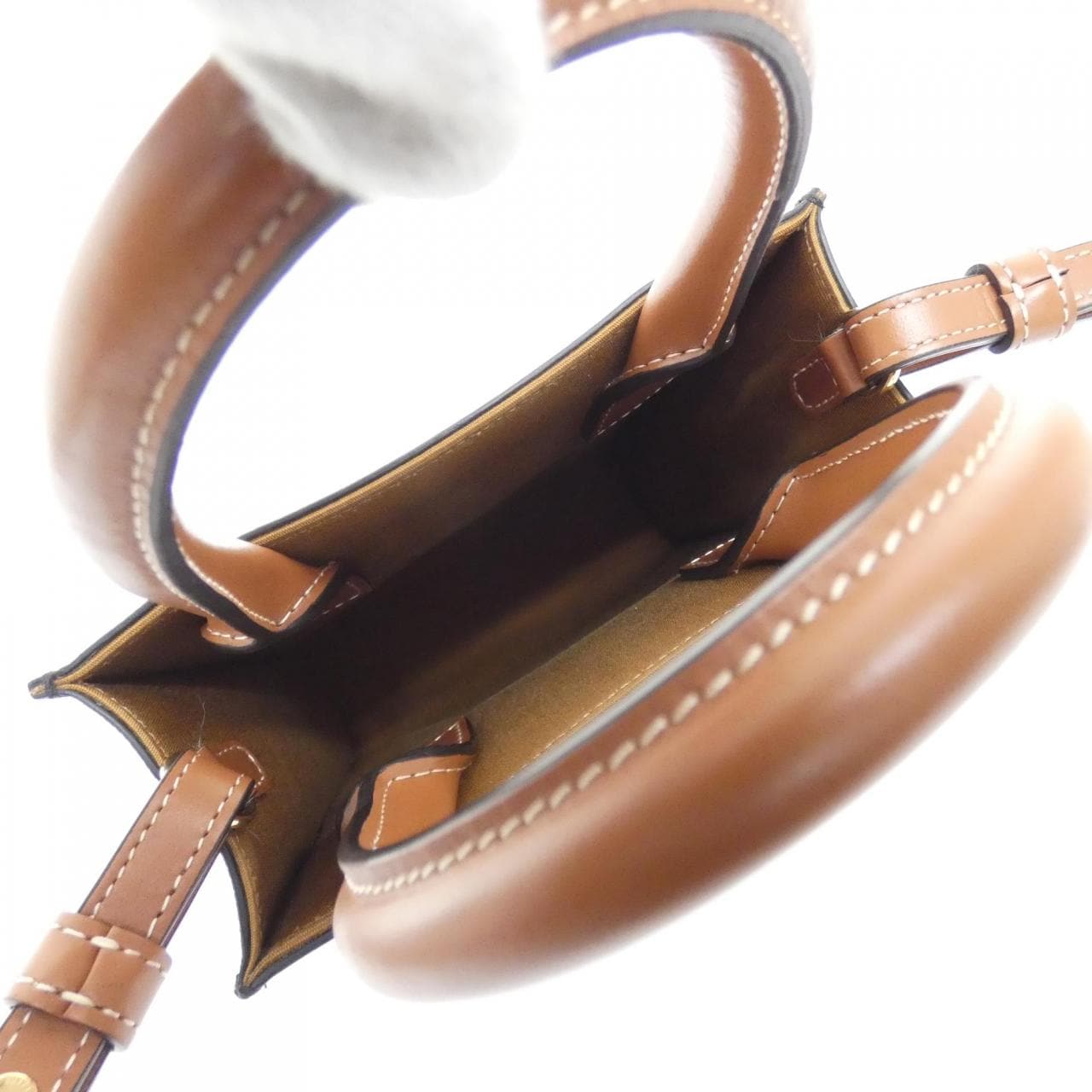 セリーヌ ミニ バーティカル カバ 194372BZK バッグ