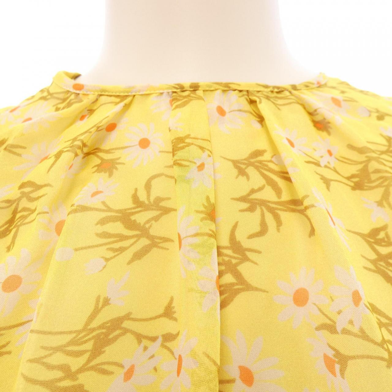 ヌメロヴェントゥーノ N°21 ワンピース