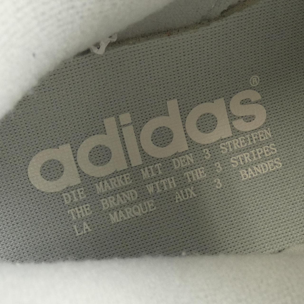 阿迪达斯ADIDAS运动鞋