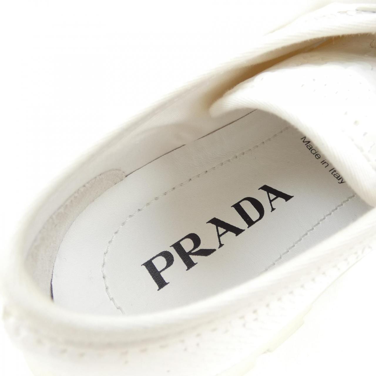 プラダ PRADA スニーカー