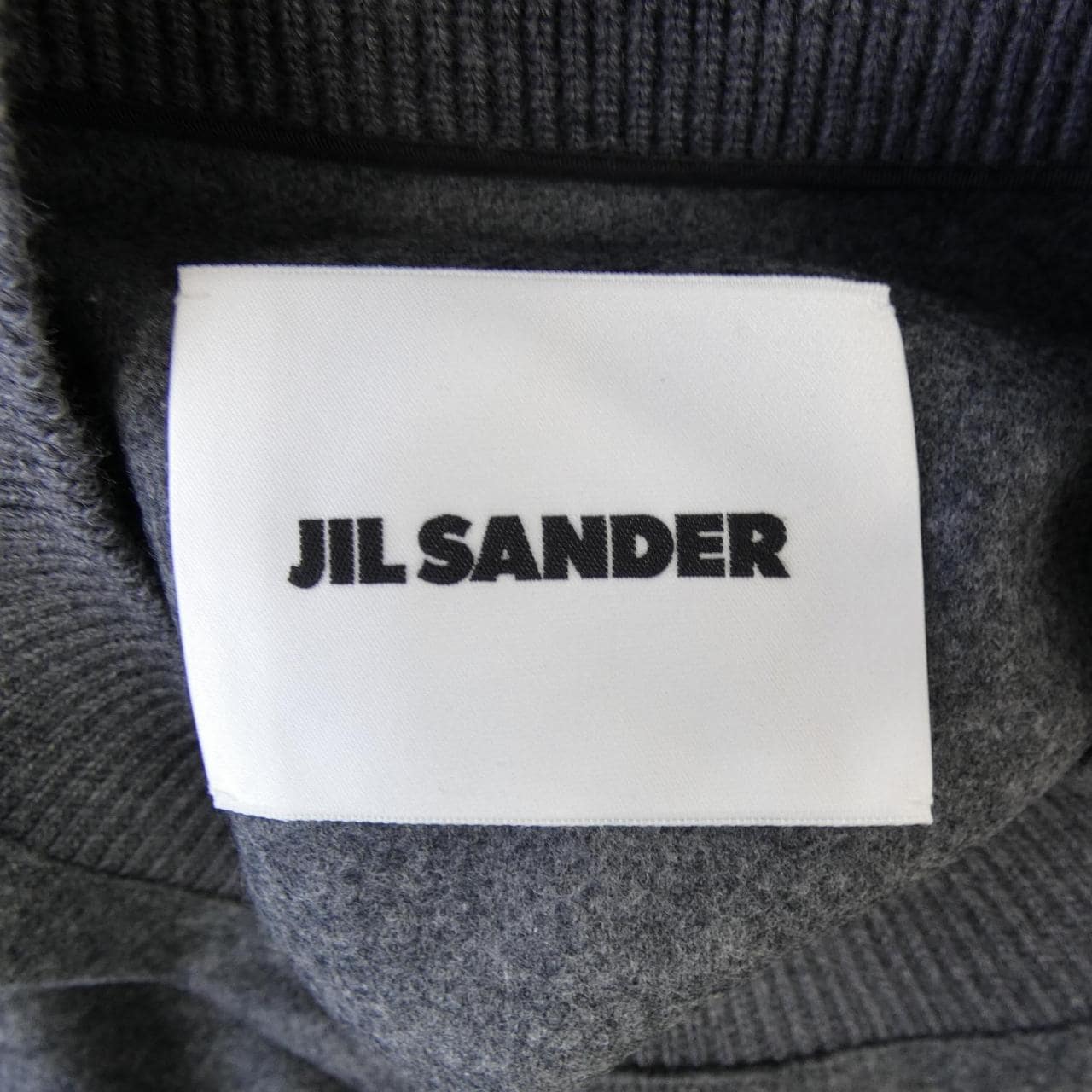 ジルサンダー JIL SANDER J22GU0112 トップス