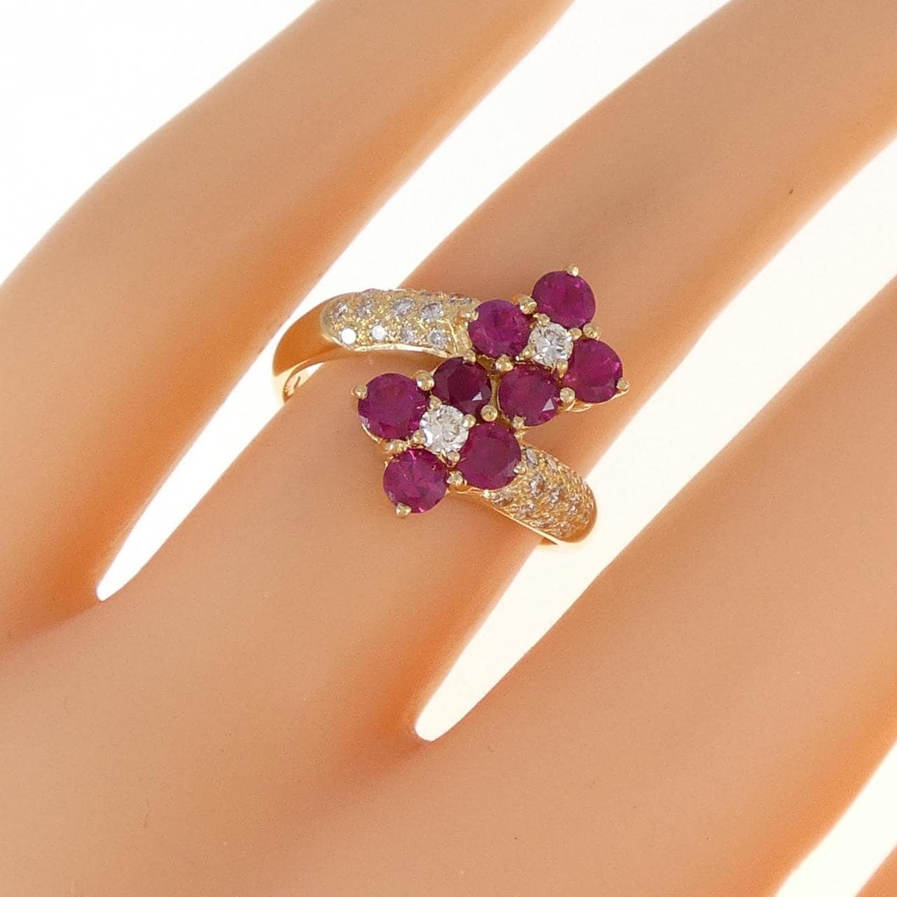 K18YG フラワー ルビー リング 1.08CT