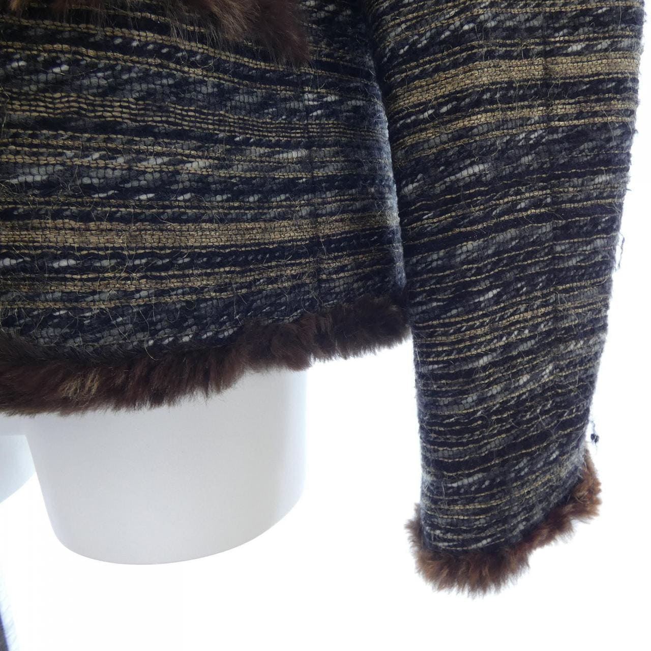 [vintage] CHANEL collarless jacket