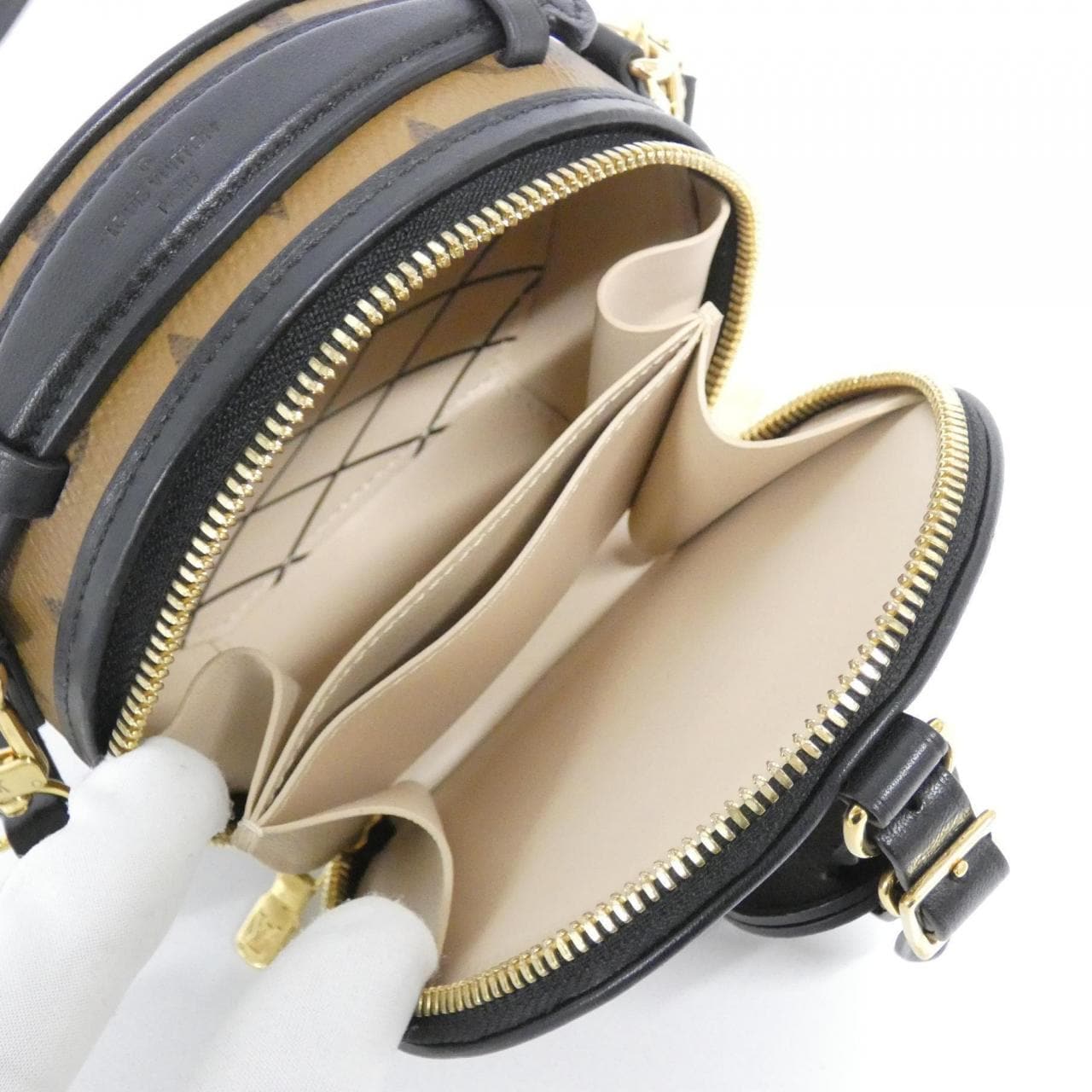 ルイヴィトン モノグラム リバース ミニ ボワット シャポー M68276 ショルダーバッグ