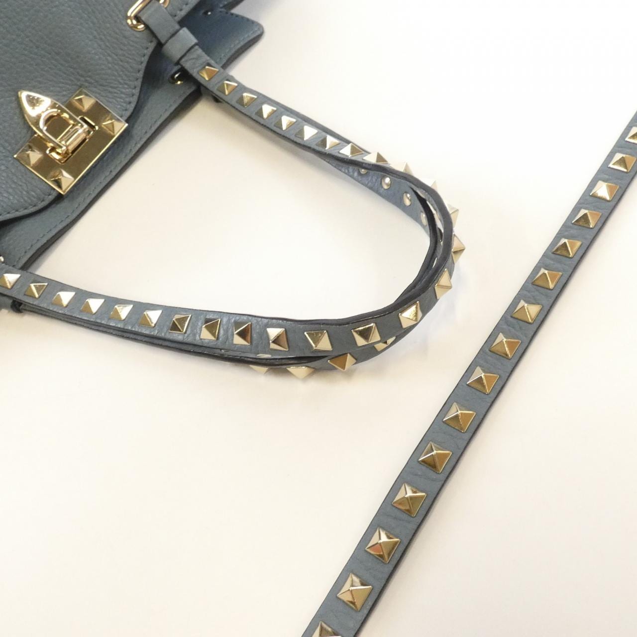 ヴァレンティノガラヴァーニ UW0B0037VSF バッグ