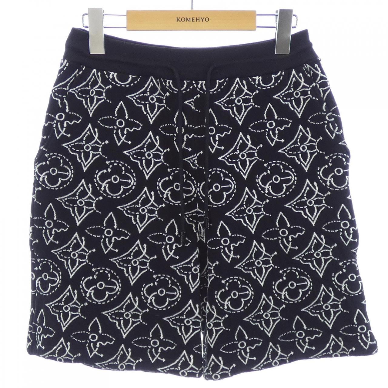 ルイヴィトン LOUIS VUITTON NBAストゥラティージクフラワーキルテッドショーツ HLY19WDM0 ショートパンツ