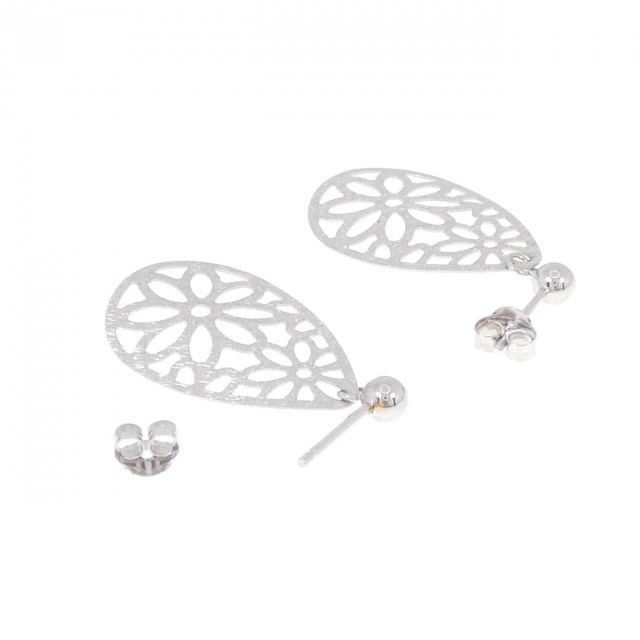 750WG earrings