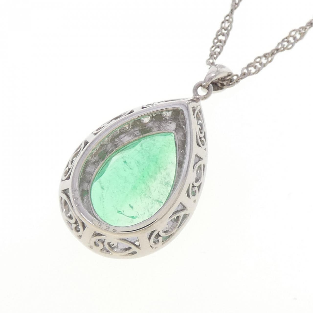 PT900/PT850 エメラルド ネックレス 4.64CT
