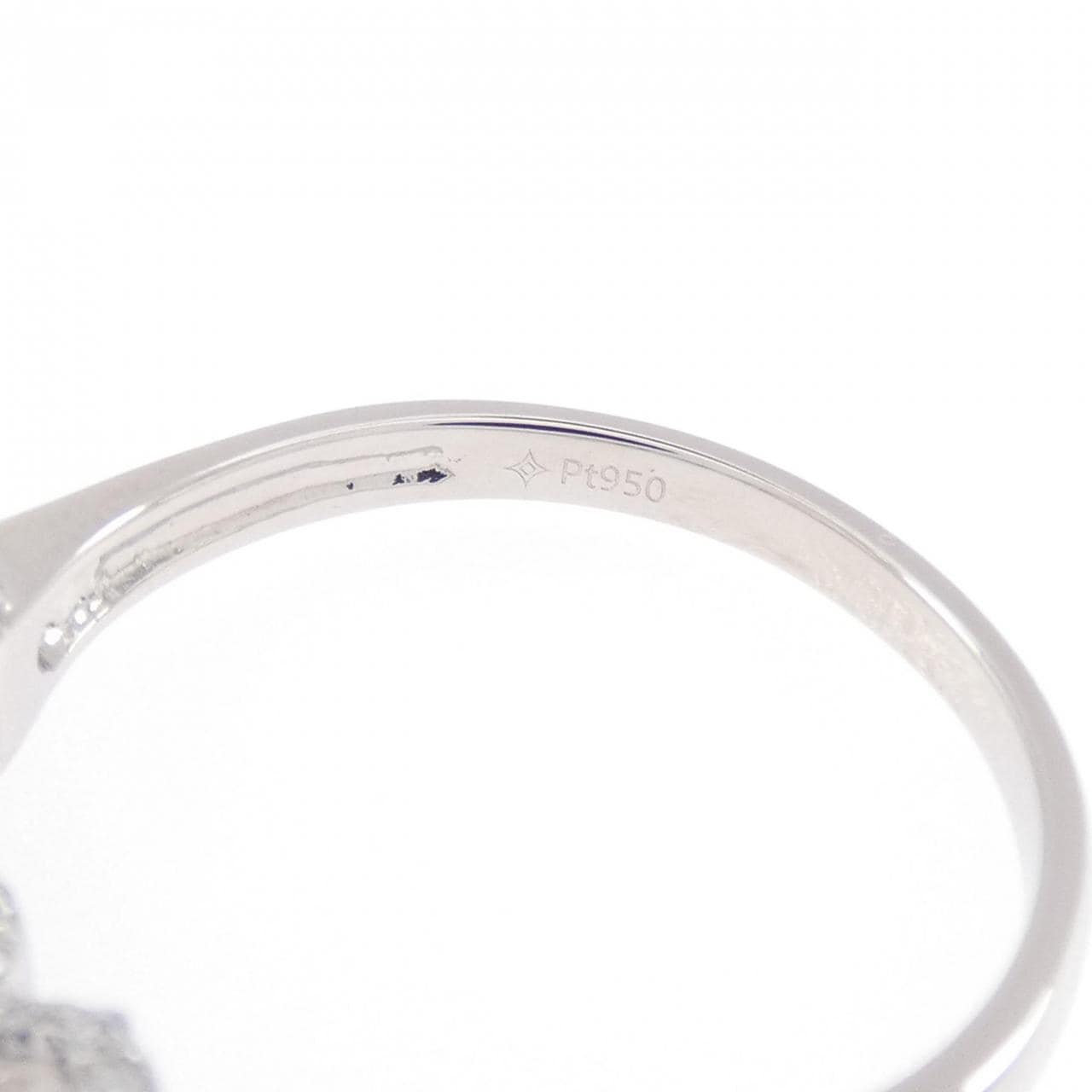 ジーエスティービー ダイヤモンド リング 0.70CT