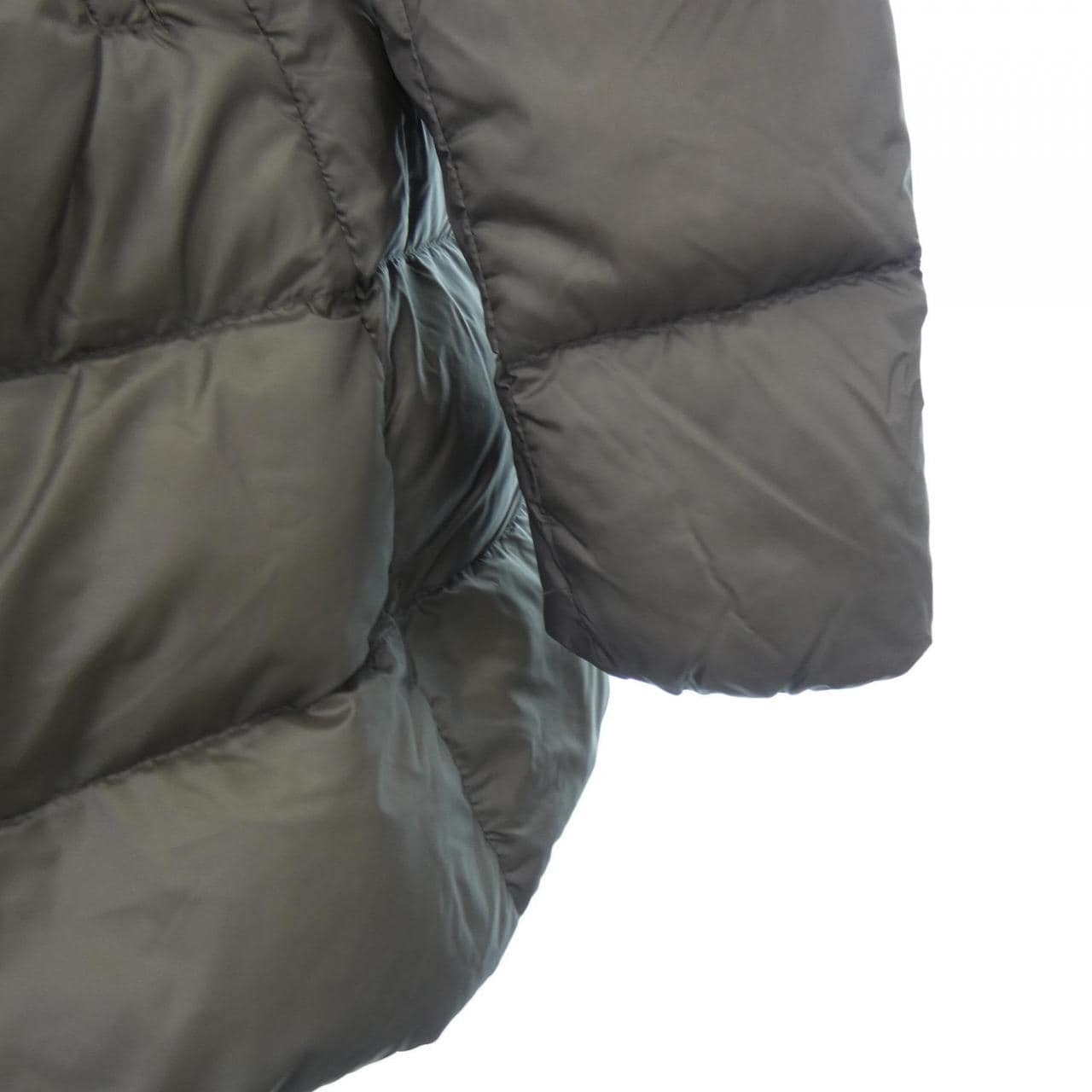 モンクレール MONCLER ダウンコート