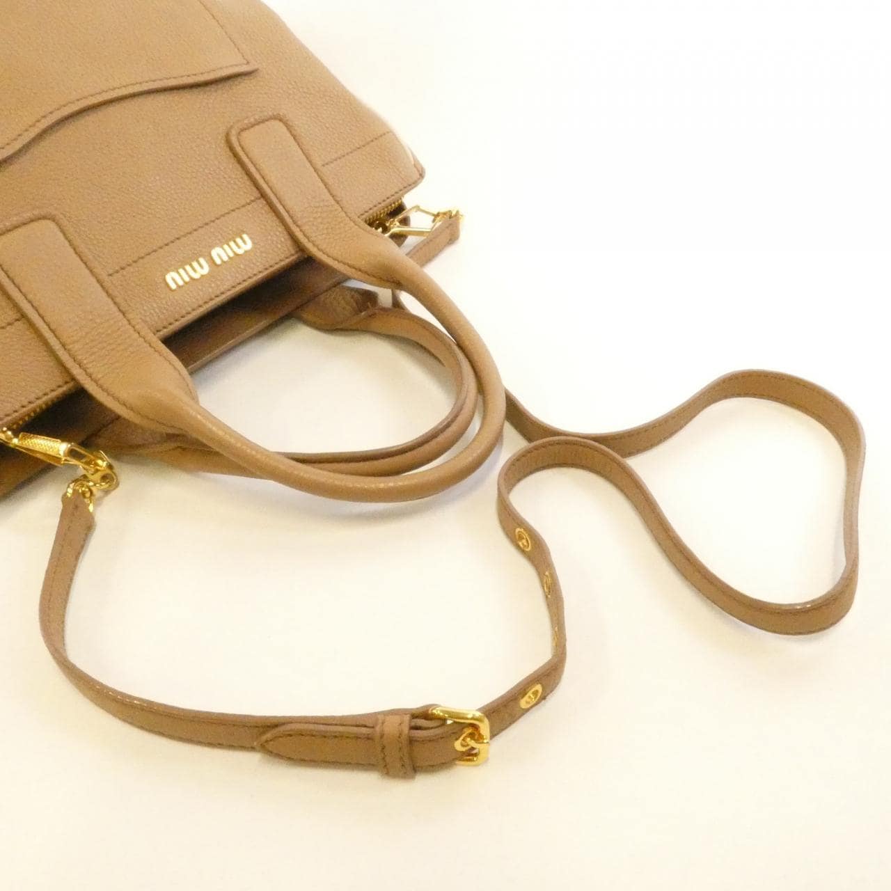 ミュウミュウ RN0905 バッグ