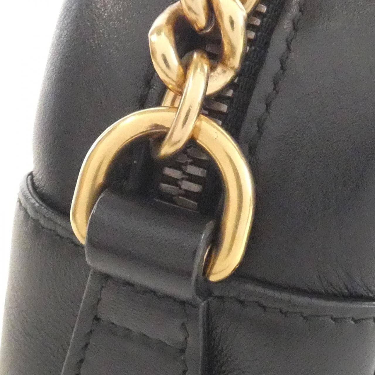 グッチ GG MARMONT 447632 DTD1T ショルダーバッグ