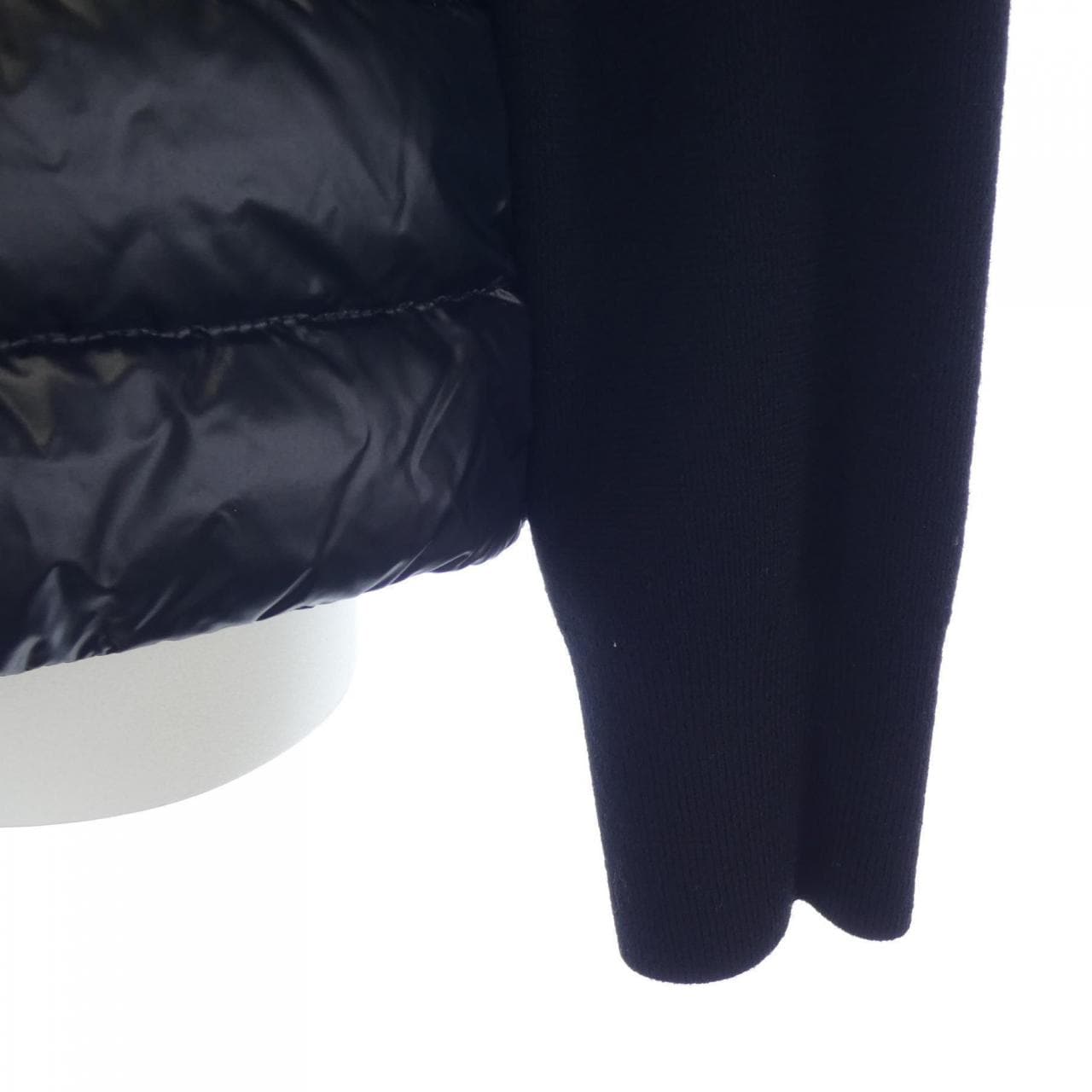 モンクレール MONCLER 10939B00025 ダウンジャケット