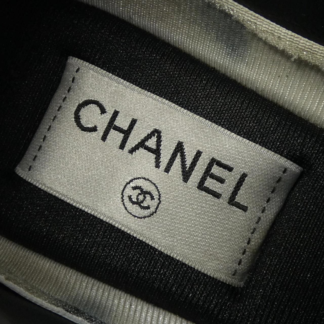 シャネル CHANEL スニーカー
